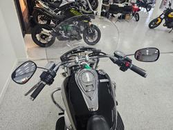 2010 Kawasaki VULCAN 1700 NOMAD Black