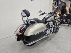 2010 Kawasaki VULCAN 1700 NOMAD Black