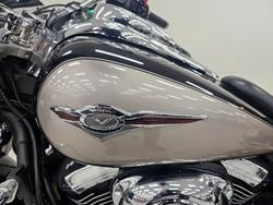 2010 Kawasaki VULCAN 1700 NOMAD Black