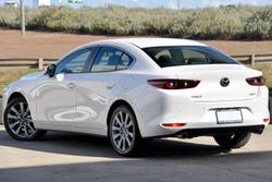 2025 Mazda
3 G20 Evolve