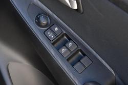 2024 Mazda
2 G15 Pure SP