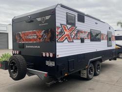 2023 JB Caravans 20'6 Dirt Road Xtreme Side Club