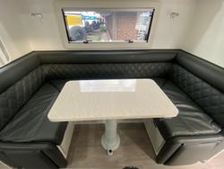 2023 JB Caravans 20'6 Dirt Road Xtreme Side Club