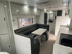 2023 JB Caravans 20'6 Dirt Road Xtreme Side Club