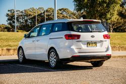 2020 Kia
Carnival S