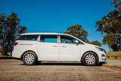 2020 Kia
Carnival S