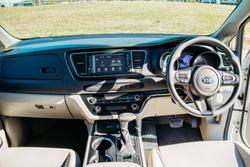 2020 Kia
Carnival S
