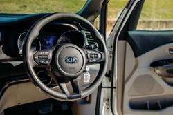 2020 Kia
Carnival S