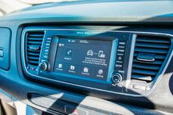 2020 Kia
Carnival S