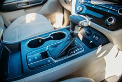 2020 Kia
Carnival S
