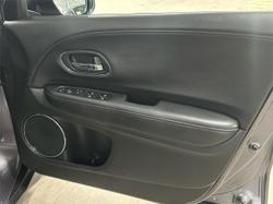 2016 Honda
HR-V VTi-S
