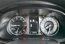 2020 Toyota
Hilux SR