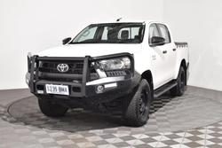 2020 Toyota
Hilux SR