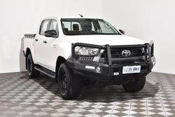 2020 Toyota
Hilux SR