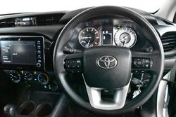 2020 Toyota
Hilux SR