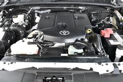 2020 Toyota
Hilux SR