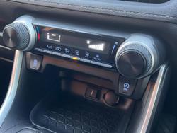 2022 Toyota
RAV4 GX