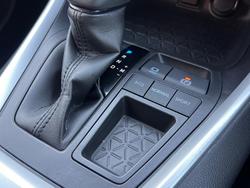 2022 Toyota
RAV4 GX