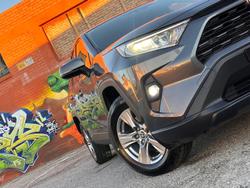 2022 Toyota
RAV4 GX