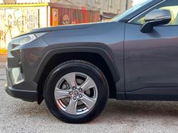2022 Toyota
RAV4 GX