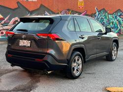 2022 Toyota
RAV4 GX