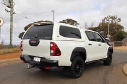 2020 Toyota
Hilux Rugged X