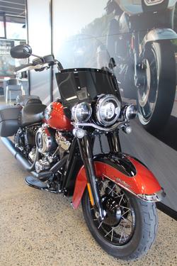 2025 Harley-davidson FLHC HERITAGE CLASSIC (117) WHISKEY FIRE