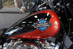 2025 Harley-davidson FLHC HERITAGE CLASSIC (117) WHISKEY FIRE
