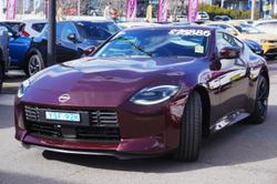 2025 Nissan
Z