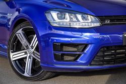 2016 Volkswagen
Golf R