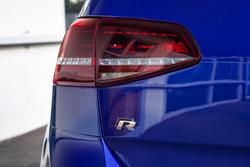 2016 Volkswagen
Golf R