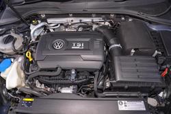 2016 Volkswagen
Golf R