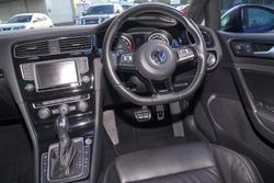 2016 Volkswagen
                Golf R