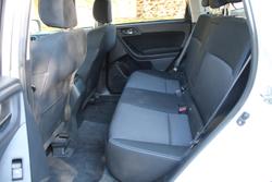 2015 Subaru
Forester 2.0i-L