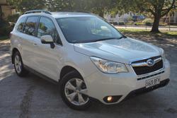 2015 Subaru
Forester 2.0i-L
