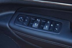 2014 Jeep
Grand Cherokee Overland