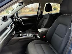 2017 Mazda
CX-5 Maxx