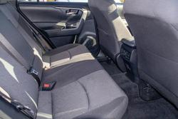 2021 Toyota
RAV4 GXL