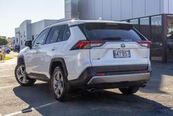 2021 Toyota
RAV4 GXL