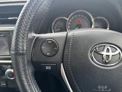 2014 Toyota
Corolla Ascent Sport S-CVT