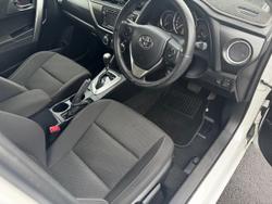 2014 Toyota
Corolla Ascent Sport S-CVT