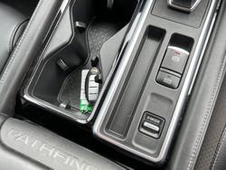 2022 Nissan
Pathfinder Ti