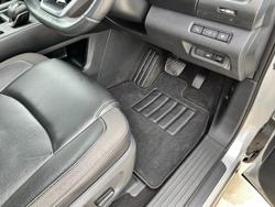 2022 Nissan
Pathfinder Ti