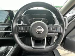 2022 Nissan
Pathfinder Ti