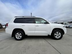 2017 Toyota
Landcruiser GXL