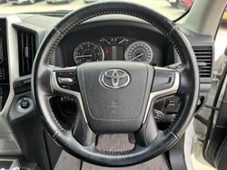2017 Toyota
Landcruiser GXL