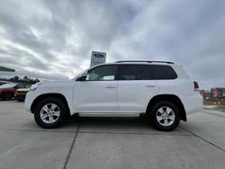 2017 Toyota
Landcruiser GXL
