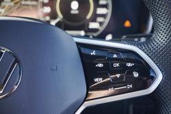 2022 Volkswagen
                Touareg 210TDI R-Line