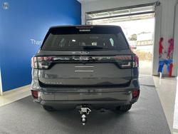 2025 Ford
Everest Platinum