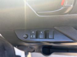 2019 Toyota
Hilux SR